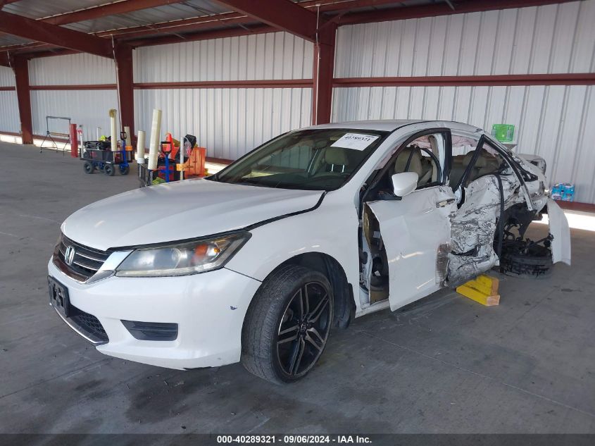 1HGCR2F34FA261314 2015 HONDA ACCORD - Image 2