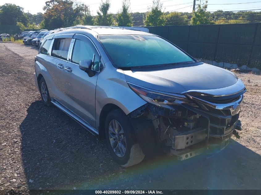 5TDKSKFCXMS002535 2021 TOYOTA SIENNA - Image 1