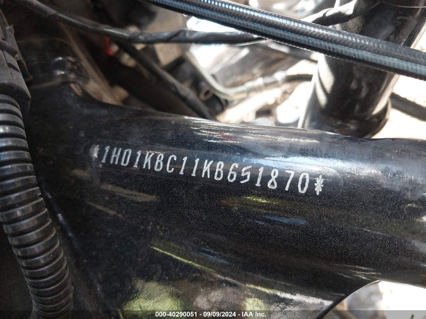 VIN 1HD1KBC11KB651870 2019 HARLEY-DAVIDSON FLHX