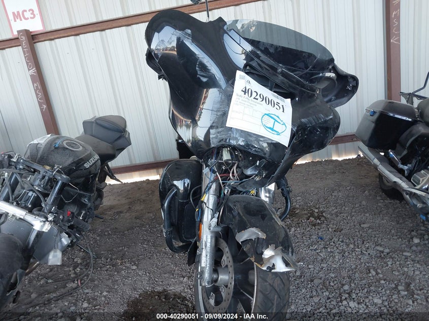 VIN 1HD1KBC11KB651870 2019 HARLEY-DAVIDSON FLHX