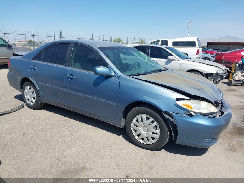 2004 Toyota Camry Le/Xle/Se VIN: 4T1BE32K04U890570 Lot: 40290518