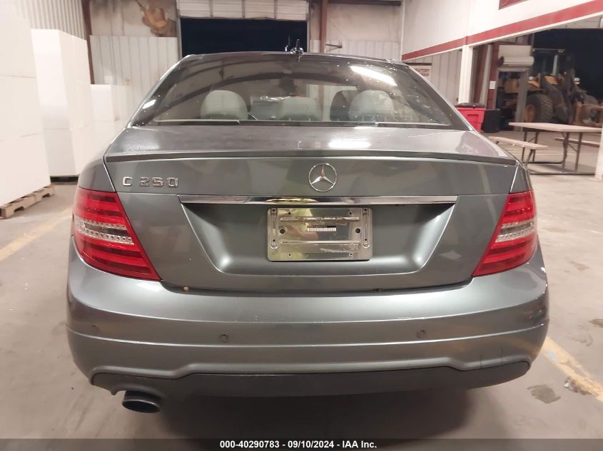 2012 Mercedes-Benz C 250 250 VIN: WDDGF4HB8CR201046 Lot: 40290783