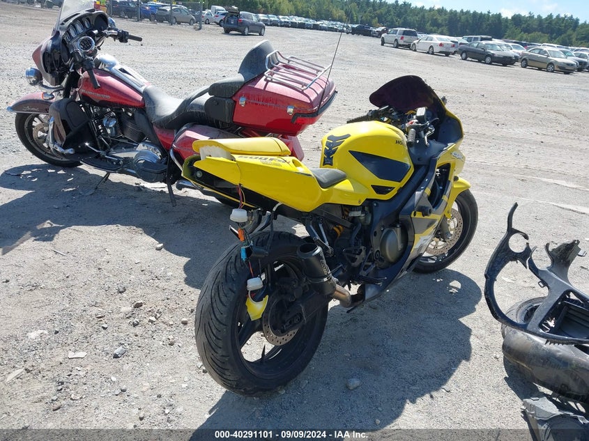 2002 Honda Cbr600 F4 yellow null null JH2PC35022M304627 photo #4