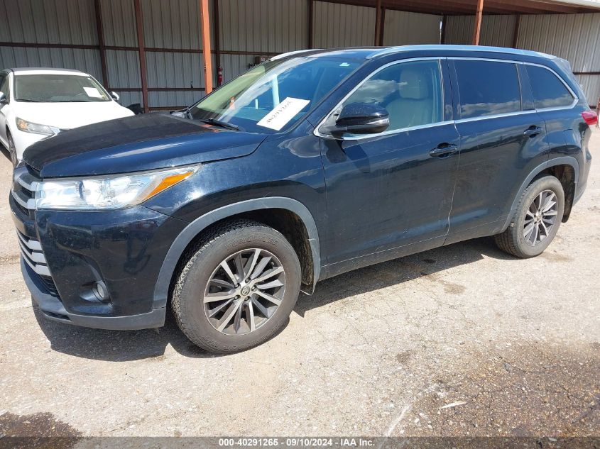 5TDJZRFH4HS375457 2017 TOYOTA HIGHLANDER - Image 2