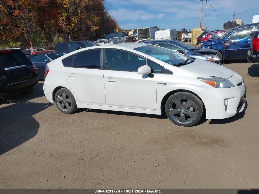 2013 Toyota Prius Three Se VIN: JTDKN3DUXD1646929 Lot: 40291774