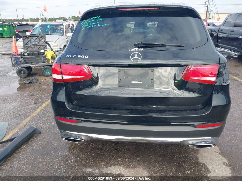 WDC0G4JBXHF124251 2017 Mercedes-Benz Glc 300