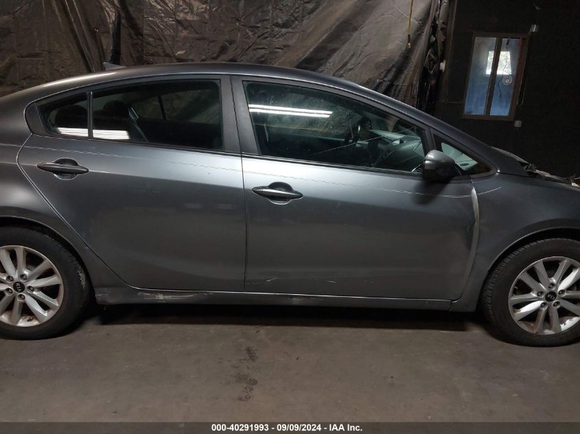 VIN 3KPFL4A77HE126976 2017 KIA Forte, S no.13