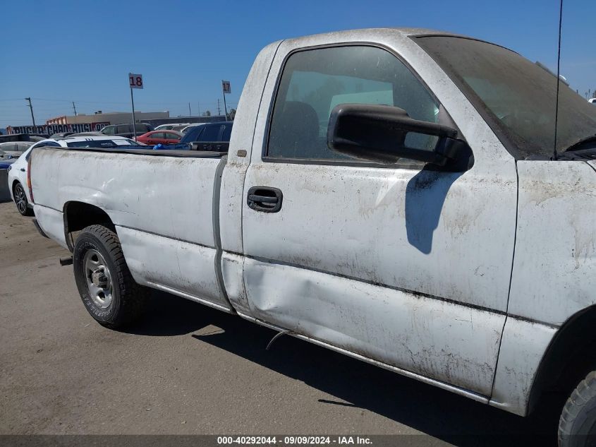 2002 Chevrolet Silverado 1500 Commercial VIN: 1GCEC14VX2E130396 Lot: 40292044