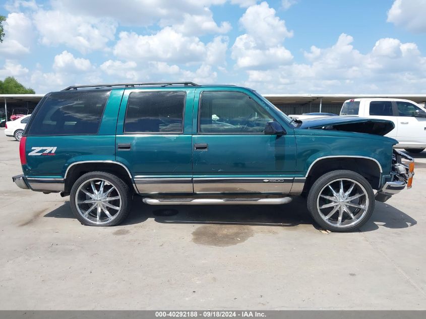 1996 Chevrolet Tahoe K1500 VIN: 1GNEK13R0TJ352923 Lot: 40292188