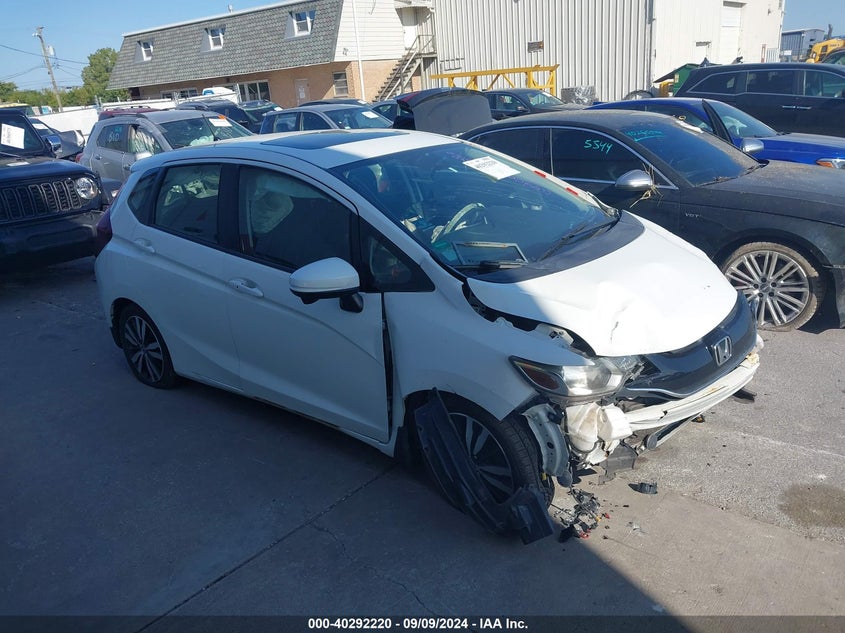 2016 HONDA FIT VIN: JHMGK5H75GS013959