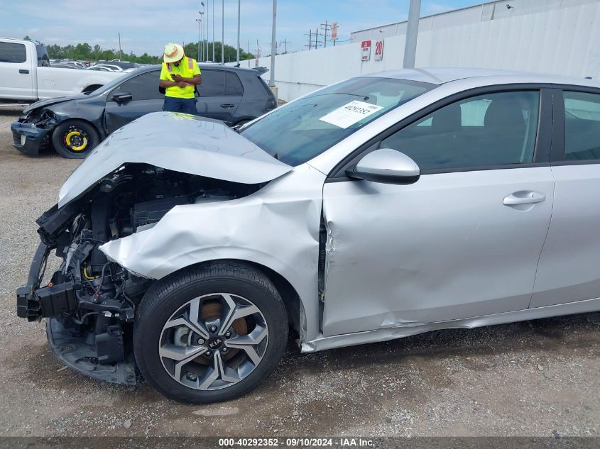 2021 Kia Forte Lxs VIN: 3KPF24AD3ME347218 Lot: 40292352