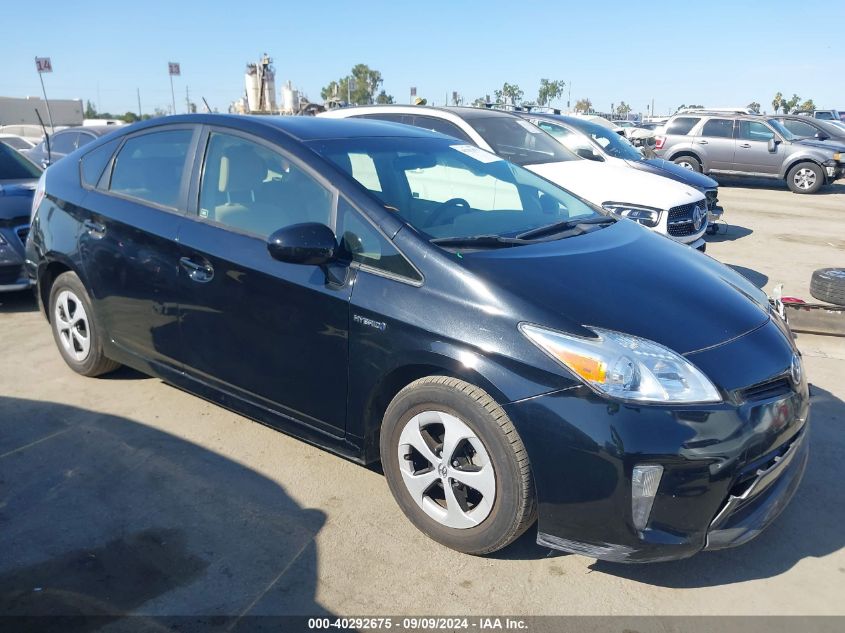 VIN 19UUB1F36FA017196 2012 TOYOTA PRIUS no.1