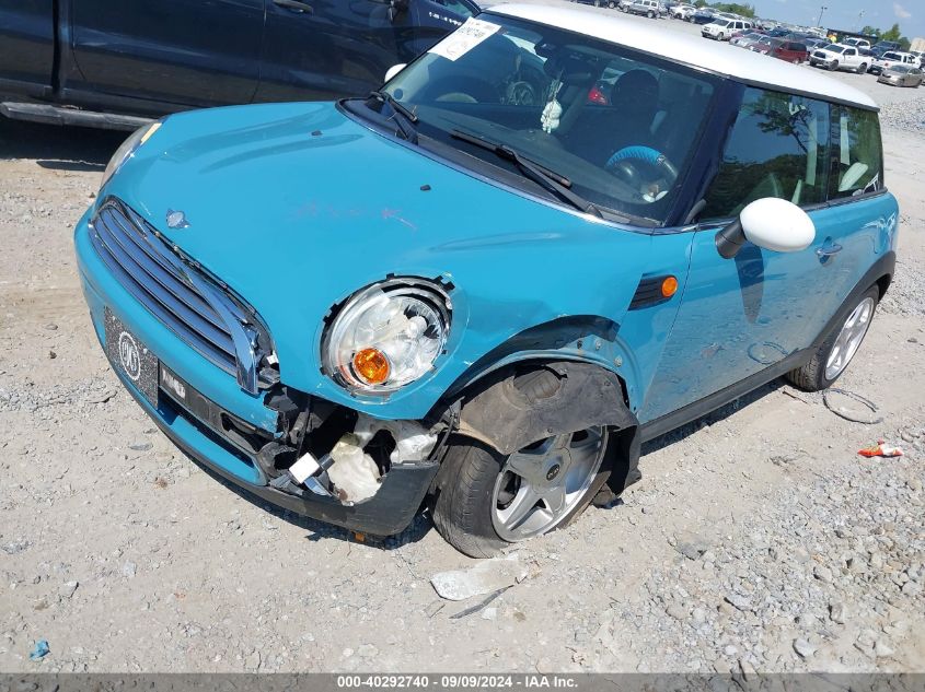 2008 Mini Cooper VIN: WMWMF33578TU65035 Lot: 40292740