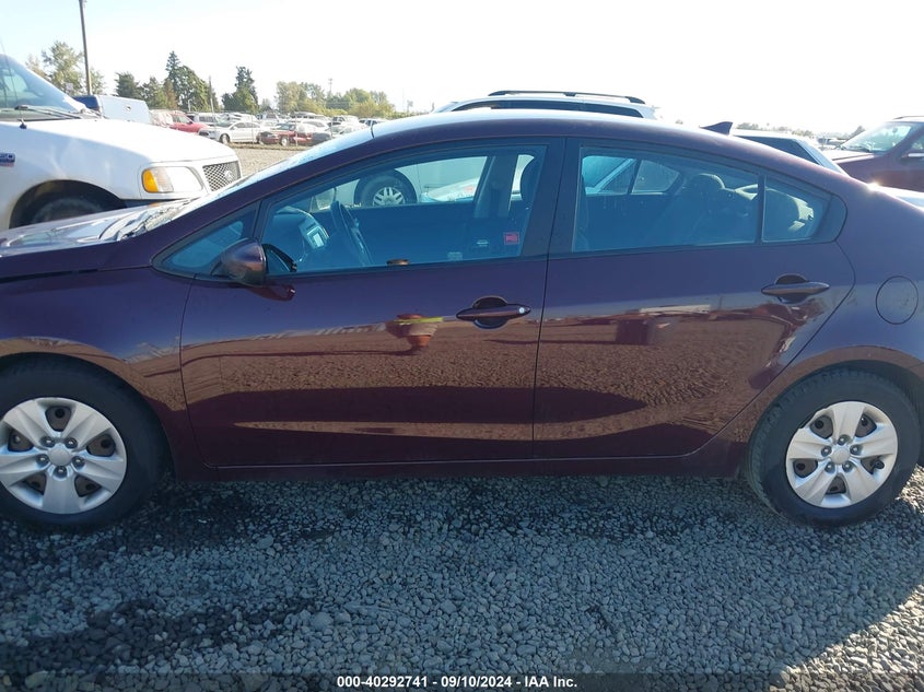2017 KIA FORTE LX - 3KPFL4A77HE028935