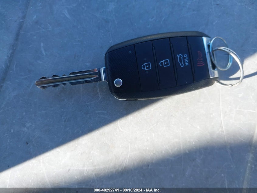 2017 KIA FORTE LX - 3KPFL4A77HE028935