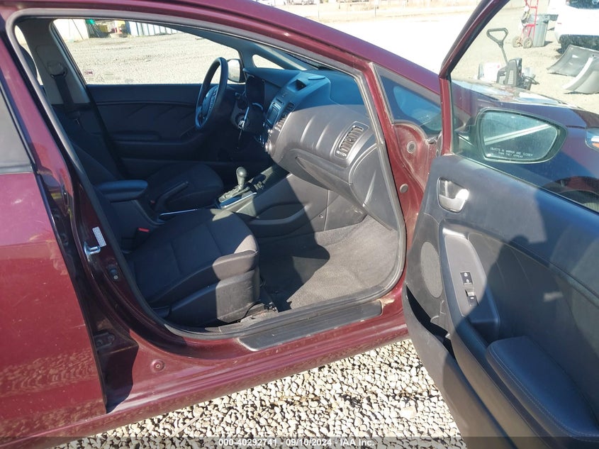 2017 KIA FORTE LX - 3KPFL4A77HE028935