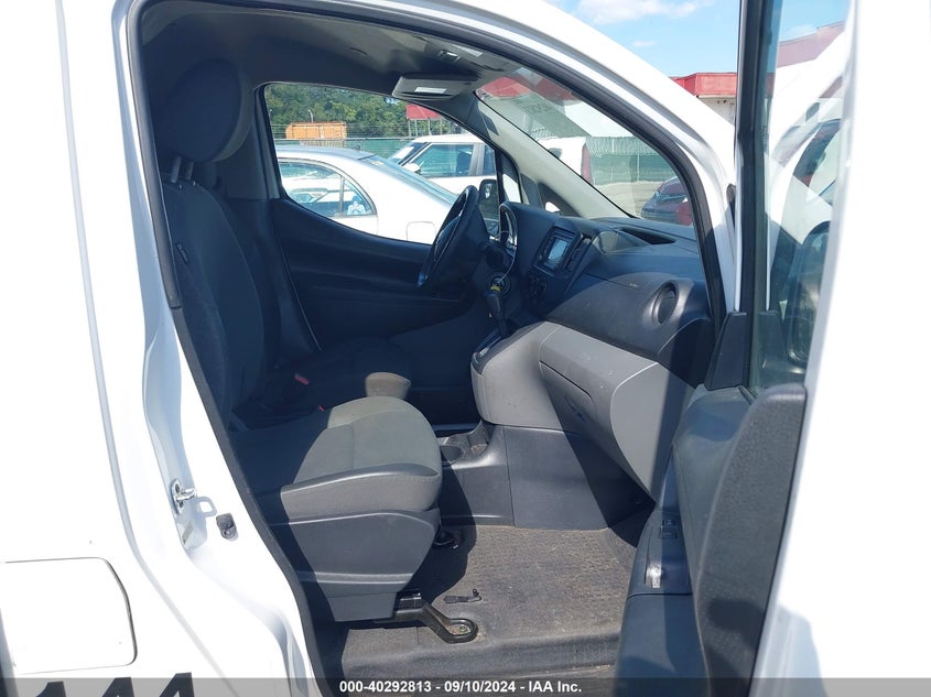 2015 NISSAN NV200 S/SV - 3N6CM0KN3FK720241