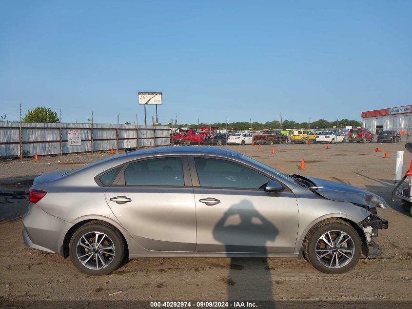 2022 Kia Forte Lxs VIN: 3KPF24AD8NE482082 Lot: 40292974