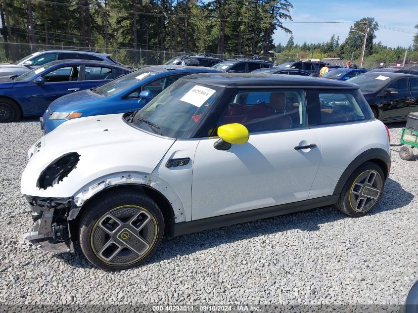 2024 Mini Se Hardtop Cooper VIN: WMW13DJ04R2U35961 Lot: 40293011