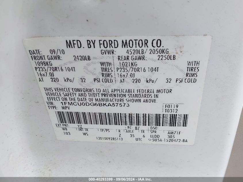 1FMCU0DG6BKA57573 2011 Ford Escape Xlt