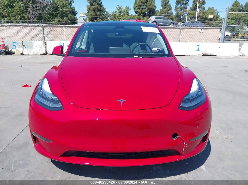 2023 Tesla Model Y Awd/Long Range Dual Motor All-Wheel Drive VIN: 7SAYGDEE2PA121182 Lot: 40293426