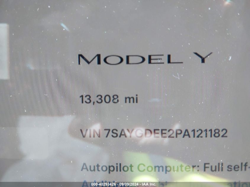 2023 Tesla Model Y Awd/Long Range Dual Motor All-Wheel Drive VIN: 7SAYGDEE2PA121182 Lot: 40293426