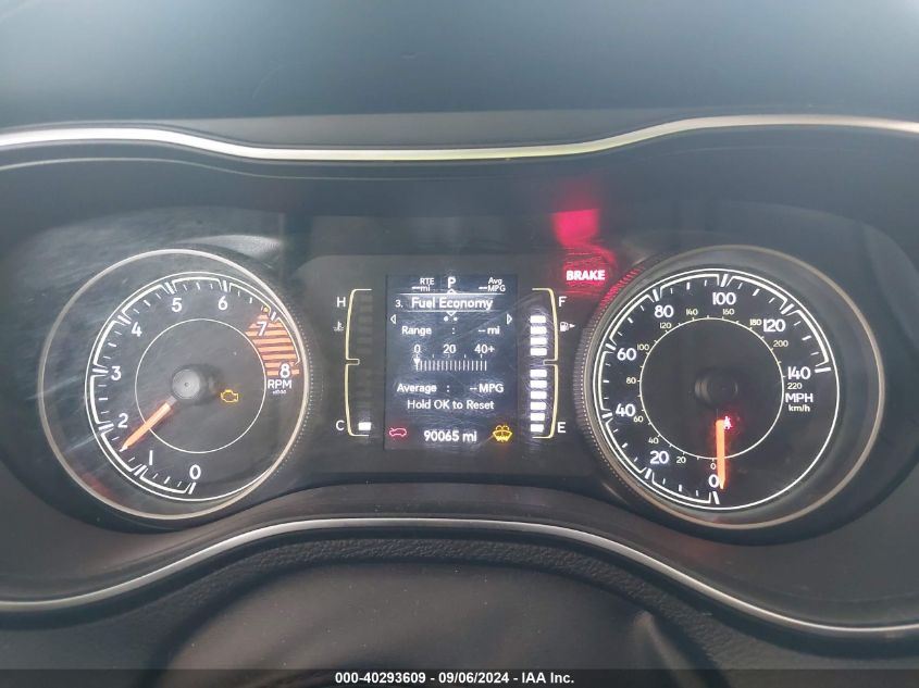 VIN 1C4PJMLXXLD526757 2020 JEEP CHEROKEE LATITUDE PLUS 4X4