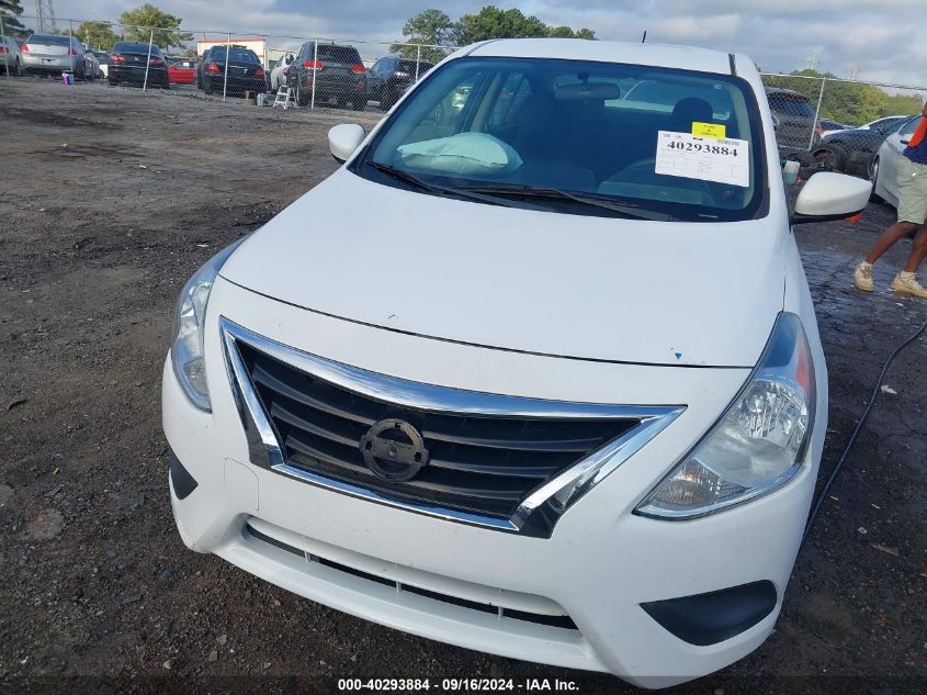 2017 Nissan Versa S/S Plus/Sv/Sl VIN: 3N1CN7AP8HL906823 Lot: 40293884