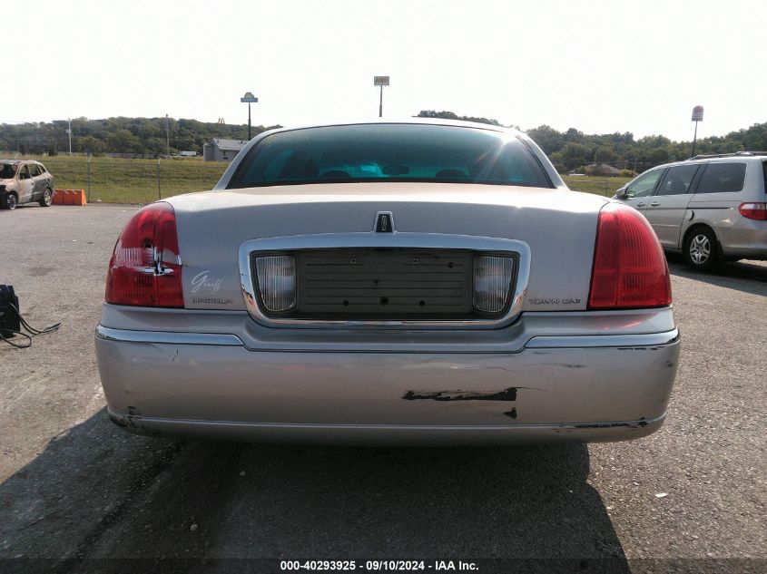 1LNHM82W96Y610833 2006 Lincoln Town Car Signature Limited