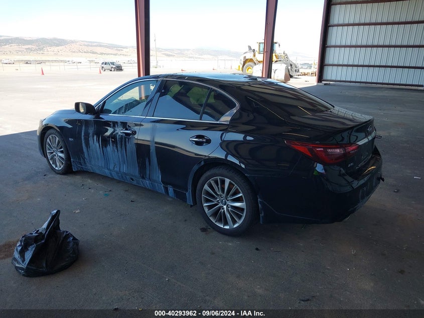 VIN JN1EV7AR2JM431143 2018 INFINITI Q50 3.0T LUXE