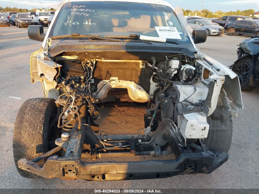 5N1BA0ND0FN602048 2015 Nissan Armada Sv