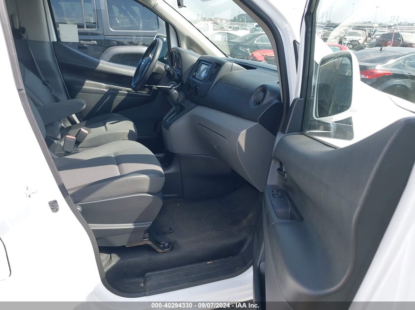 2018 NISSAN NV200 SV - 3N6CM0KN4JK700864