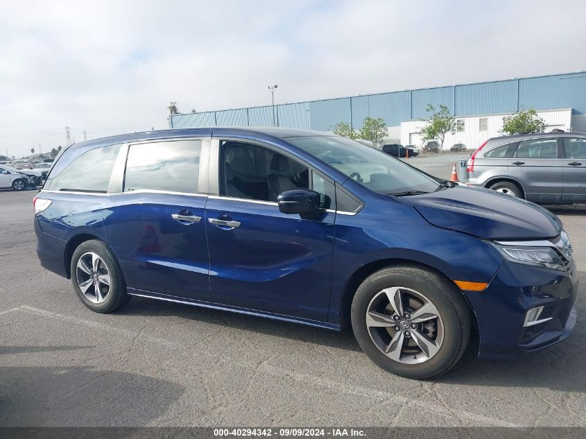 2018 Honda Odyssey Touring VIN: 5FNRL6H89JB015742 Lot: 40294342