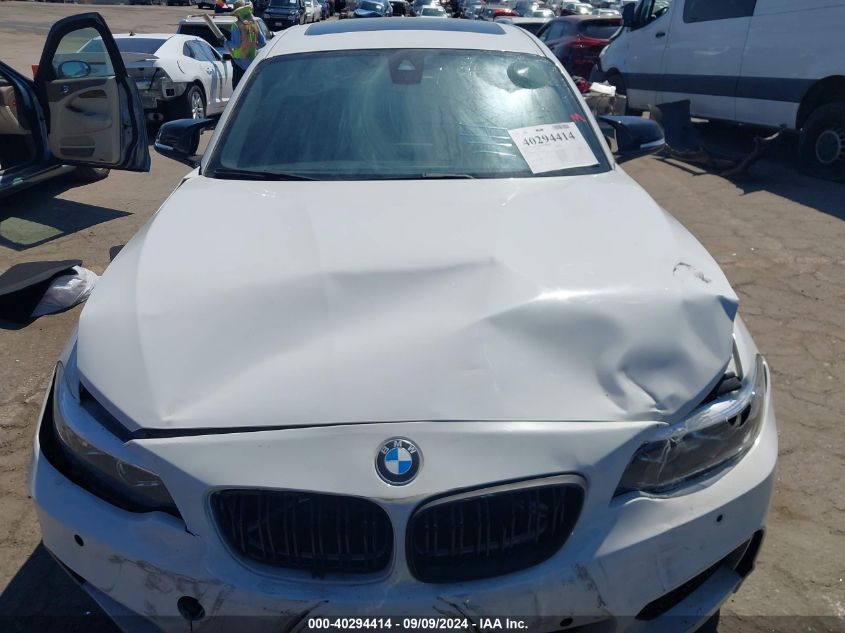 WBA2J5C55KVC07760 2019 BMW M240I