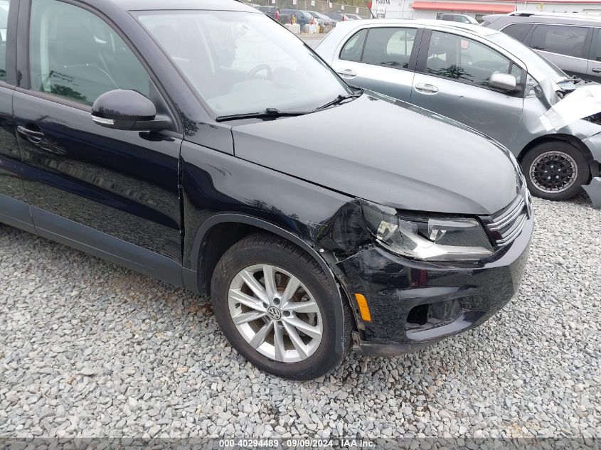 2017 Volkswagen Tiguan 2.0T/S VIN: WVGBV7AX3HK052667 Lot: 40294489