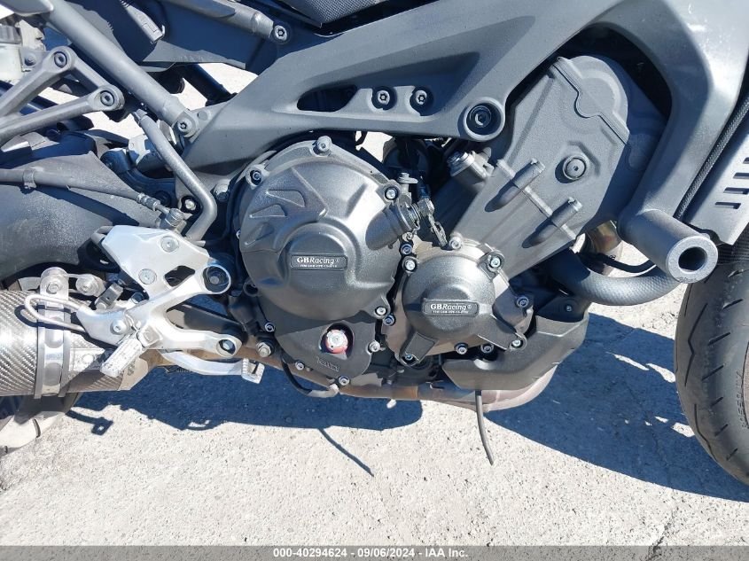 2014 Yamaha Fz09 C VIN: JYARN33Y4EA000429 Lot: 40294624