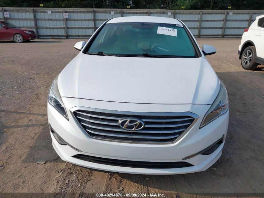 2015 Hyundai Sonata Se VIN: 5NPE24AF8FH200470 Lot: 40294875