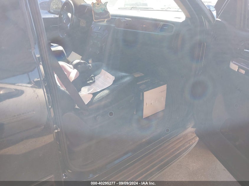 2013 CHEVROLET TAHOE LT - 1GNSCBE07DR141175