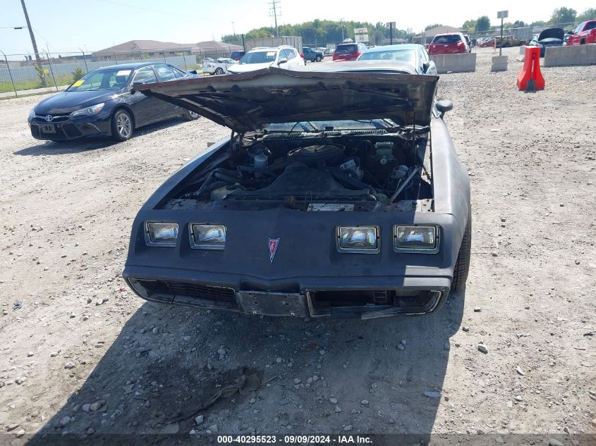 1981 Pontiac Firebird Esprit VIN: 1G2AT87A2BL143000 Lot: 40295523