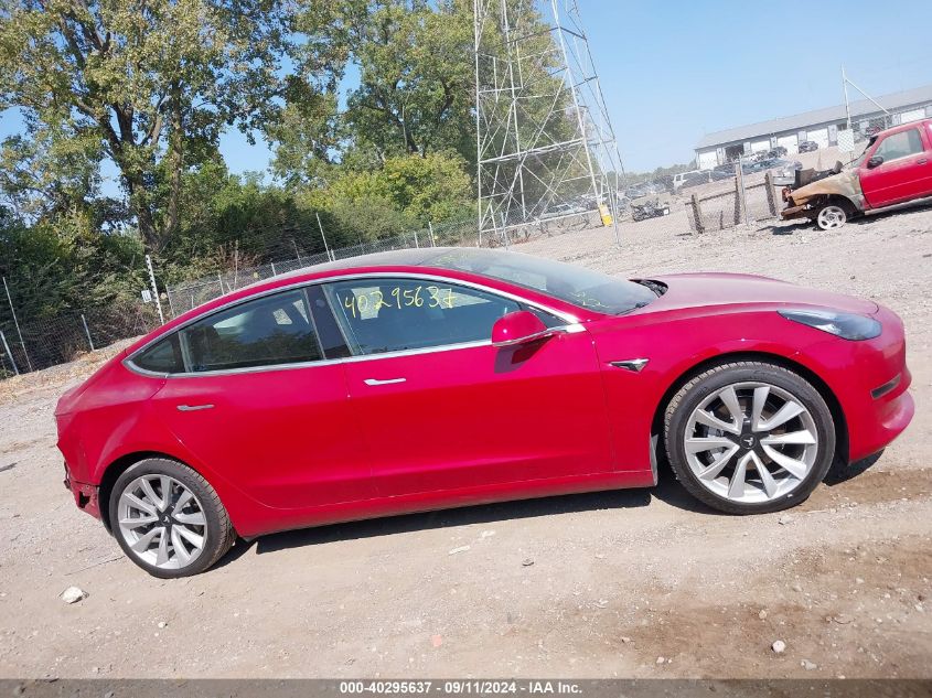 2018 Tesla Model 3 Long Range/Performance VIN: 5YJ3E1EB7JF065641 Lot: 40295637