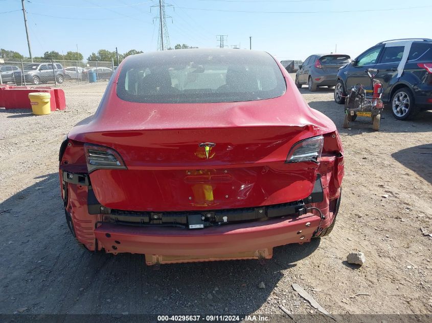 2018 Tesla Model 3 Long Range/Performance VIN: 5YJ3E1EB7JF065641 Lot: 40295637