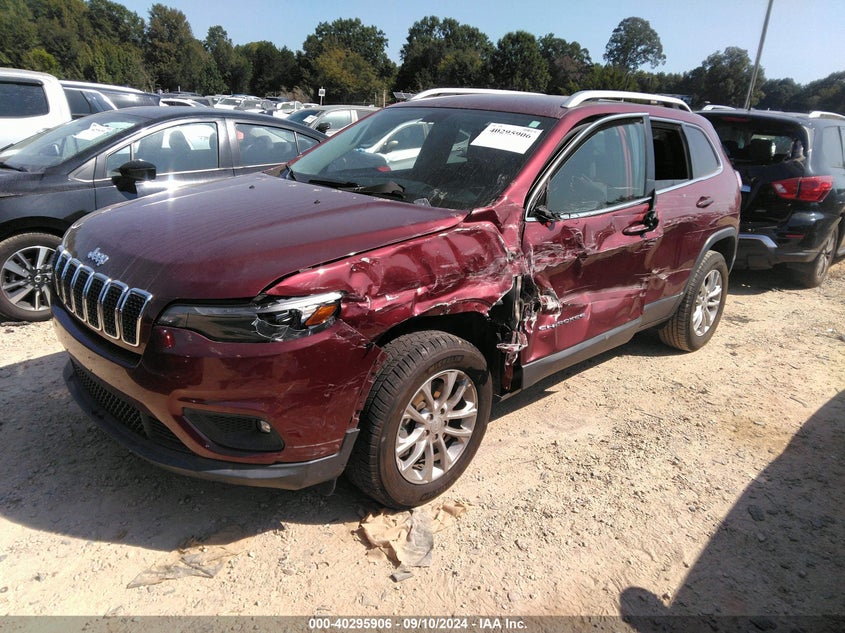VIN 1C4PJMCB9KD268587 2019 JEEP CHEROKEE LATITUDE 4X4