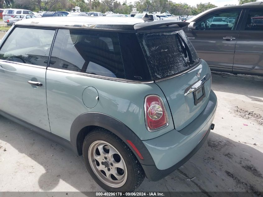 2013 Mini Hardtop Cooper VIN: WMWSU3C56DT677335 Lot: 40296178