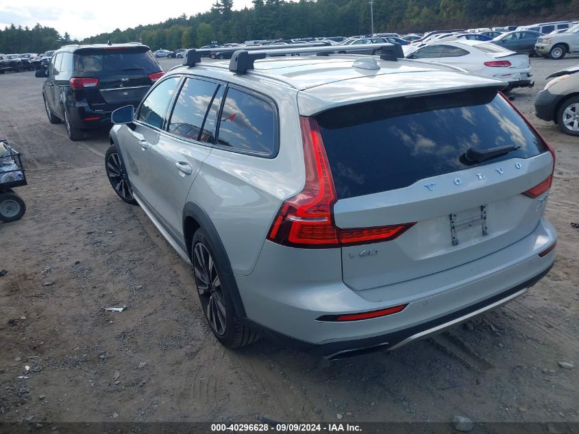 VIN YV4102WK9L1030800 2020 Volvo V60, Cross Country T5 no.3