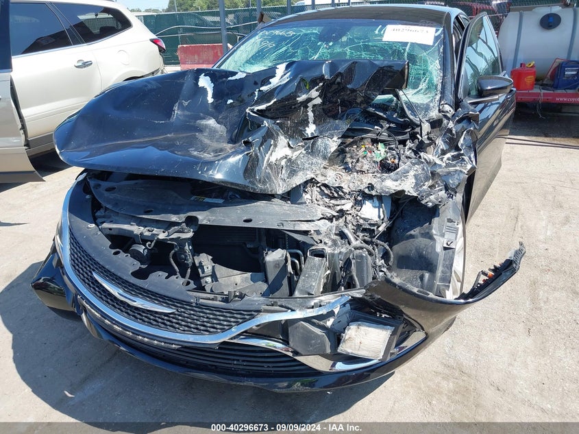 2016 CHRYSLER 200 LIMITED - 1C3CCCAB1GN117027