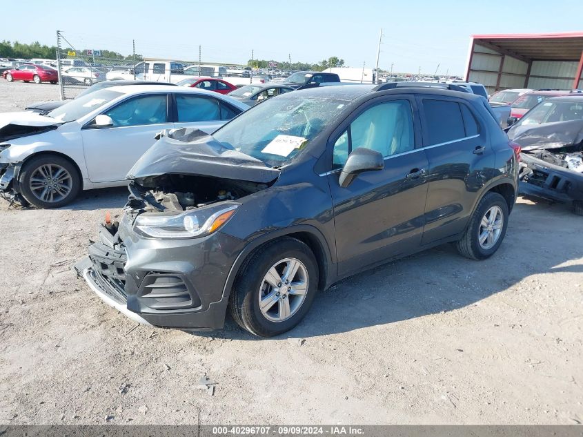 3GNCJLSB3JL258647 2018 CHEVROLET TRAX - Image 2