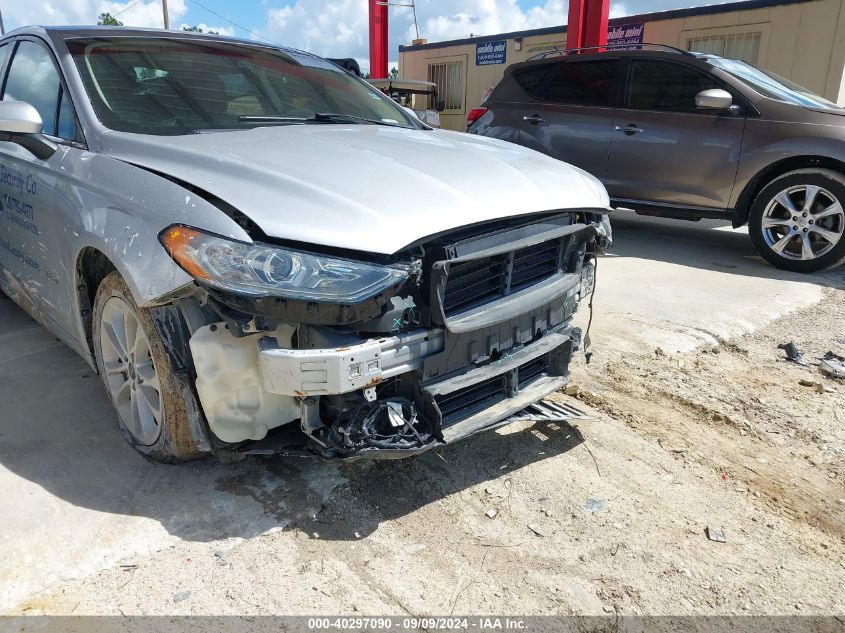 2019 Ford Fusion Hybrid Se VIN: 3FA6P0LU2KR205669 Lot: 40297090