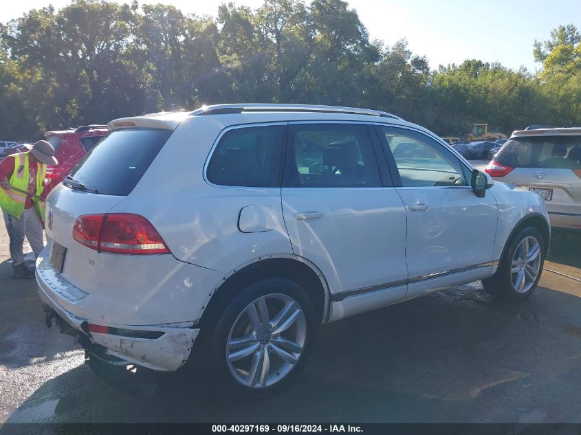 2013 Volkswagen Touareg Vr6 Executive VIN: WVGEF9BP3DD012463 Lot: 40297169