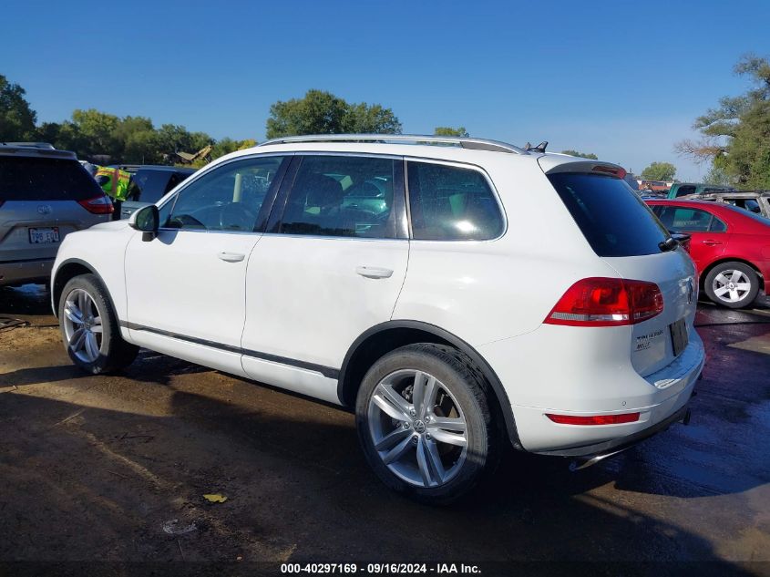 2013 Volkswagen Touareg Vr6 Executive VIN: WVGEF9BP3DD012463 Lot: 40297169