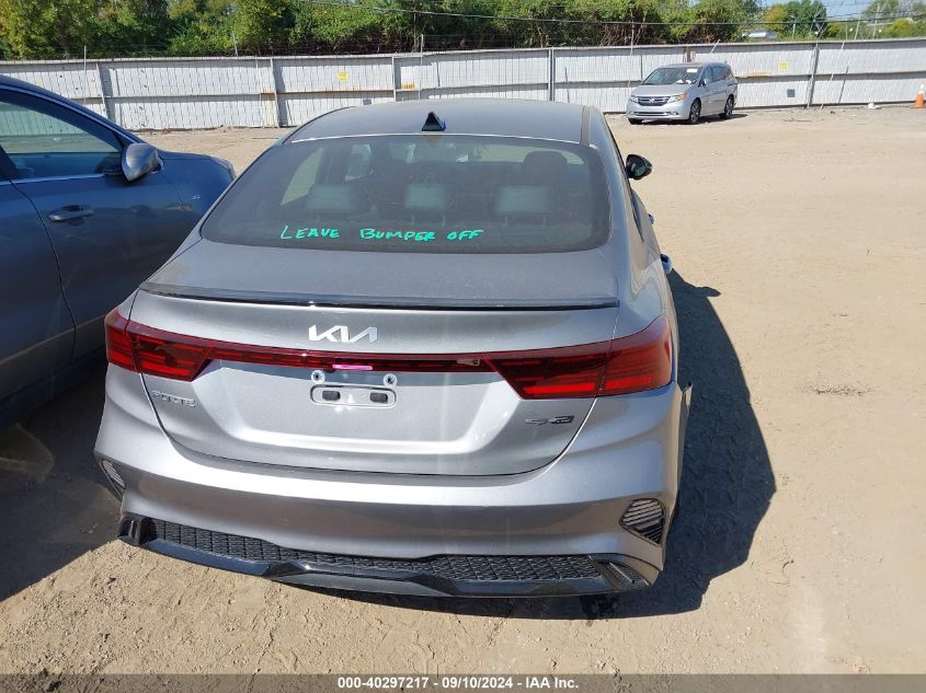 2022 Kia Forte Gt Line VIN: 3KPF54AD8NE424514 Lot: 40297217